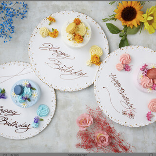 【大注目ケーキ】選べるカラーのマカロンケーキが新登場♡