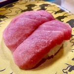 廻転寿司弁慶 新潟ピア万代店 - 中トロ！ほどよい脂が口の中に広がり何皿でもいけます！