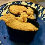 廻転寿司弁慶 新潟ピア万代店 - ウニの濃厚さが際立った逸品。