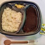 ほっともっと - 料理写真:夏のよくばり牛カレー
