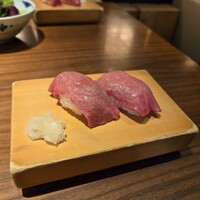THE 雪月花 - 炙り肉のにぎり