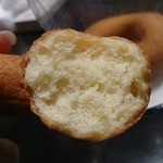 下野屋　豆心とうふ - おからドーナツ断面