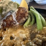 ベリーベリーファーム上田 レストラン - アボガドハンバーグ