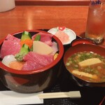 おかんの海鮮ちらし - 