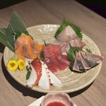 日本酒と海鮮料理 魚将 - 