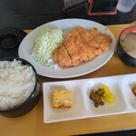 利福 - カツライス定食900円