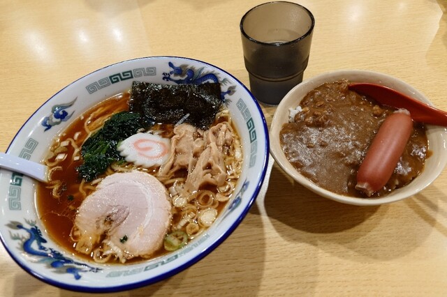 ラーメン居酒屋 大笑 - 東館（ラーメン）の写真