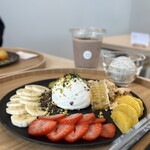 ニイチナナ 腸活グリークヨーグルト専門店 - 