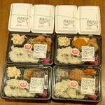 弁当４ことたこ焼き４個を買ってちょうど1,000円 (2025.08.16)