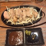 うりずん - ｢紅豚の肩ロースステーキ｣も。