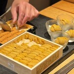 すしやのたい悟 - ♪薔薇よ〜り　美ーくし〜い〜！