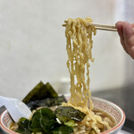 らー麺　Do・Ni・Bo - ビロビロ太麺をリフトUP⤴️