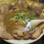 Nanchattei - チャーシュー麺