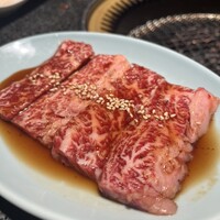 個室 和牛焼肉 吟 難波店 - 