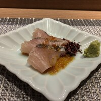 上村 - 