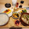 梅ト蜂 - 出汁巻きと贅沢豚汁定食