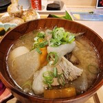 梅ト蜂 - おかずになる豚汁