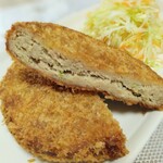ハマケイ - 鶏メンチカツ・断面