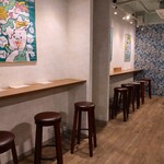 京かき氷 つみき - 店内カウンター席の様子～!!( ^o^)ﾉ