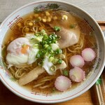 さかや - 醤油ラーメン700円