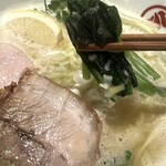 らぁめん鸞 - 青菜