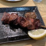 やきとり良太 - レバー半焼