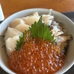 正立食堂 - アワビ・ホタテ・いくら丼