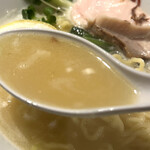 らぁめん鸞 - 濃厚な無添加無化調鶏パイタンに驚愕‼️