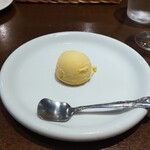 ヴィアジィオーベ クアットロ - 