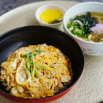 あす花亭 - 長州地鶏の親子丼ランチ (￥1,087)