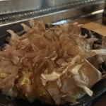 源吉 - 妻のマストアイテムの山芋鉄板。