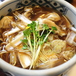 泰明庵 - ぷりぷりの牡蠣が６～７個入っている