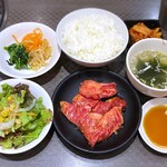 東天閣 - (ﾗﾝﾁ) カルビランチ￥1,250　2025.8.2