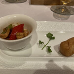 Celestial Court 天宝阁 - 