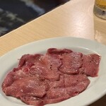 炭火焼 ゆうじ - 上タン ¥1,600