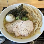 猫ニ叉タビ 本店 - 特製塩ラーメン メンマ/チャーシュー/味玉