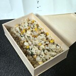 まとい 銀座 - お土産の炊き込みご飯