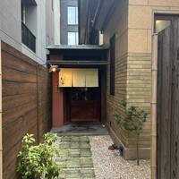 馳走いなせや - 入り口