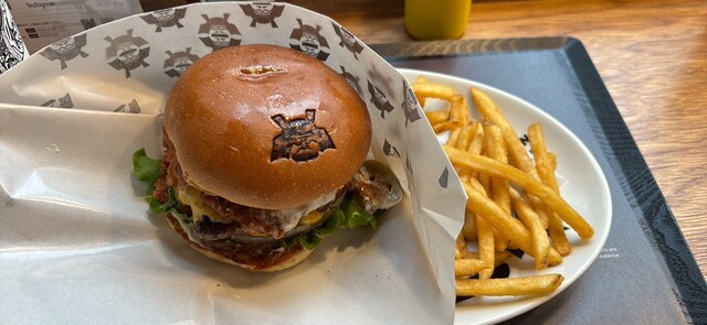 スノーマン☆ハンバーガー　S スノーマン☆ハンバーガー S スノーマン☆ハンバーガー S