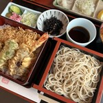 寿々女庵 - 寿々女定食