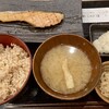 炭火焼干物定食 しんぱち食堂 祐天寺店