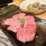 やきにく 牛三 おおつか - 