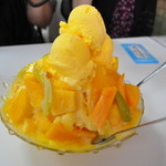 玉井芒果冰 有間冰舖 - 芒果かき氷(特大NTD180)