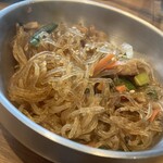 タレ焼肉と包み野菜の専門店 焼肉くるとん - 