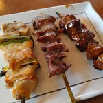 鳥楽苑 - タレに頼るレバ、痩せた砂肝、ねぎまは合格最低点