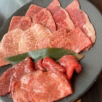焼肉うしごろ 銀座並木通り店 - 