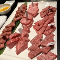 焼肉専科 肉の切り方 日本橋本店 - 