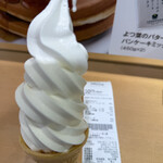 ミルク&パフェ よつ葉ホワイトコージ - 