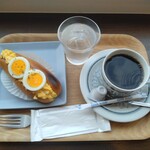 &cafe - 料理写真:たまごコッペ・ブレンドコーヒー