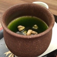 RESTAURANT 1899 OCHANOMIZU - まるで濃茶を飲んでいるかのような濃密な抹茶ソースのプリン